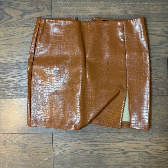 Fashion Nova Brown Leather Mini Skirt - Picture 1 of 4